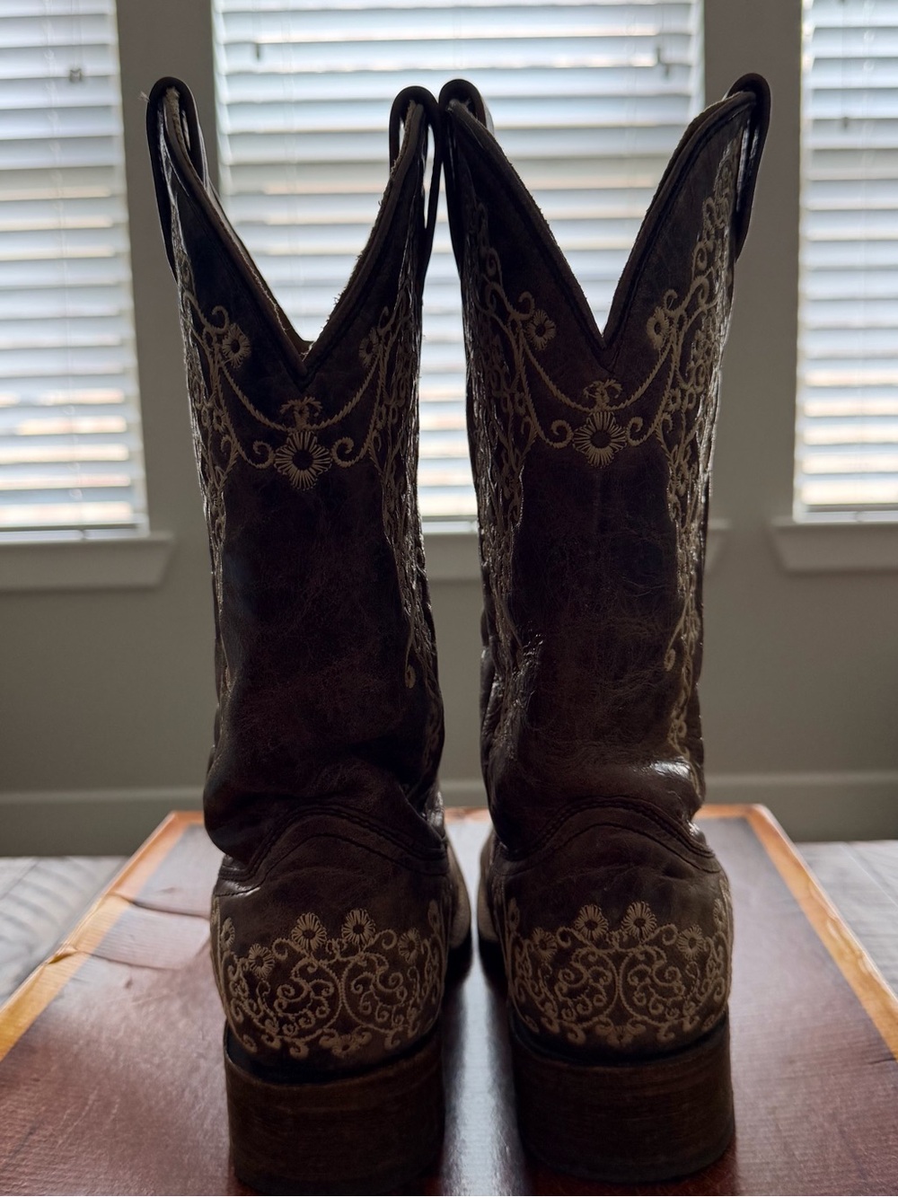 Corral Ladies Brown Crater Bone Embroidery Western Boots - Picture 5 of 10